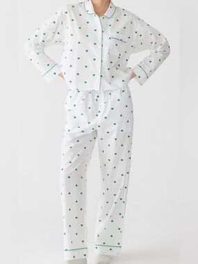 JCrew White Pajama Set with Green Heart Print and Green Piping